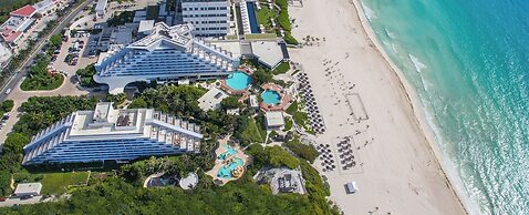 State of the Art beach front Condo