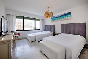 State of the Art beach front Condo
