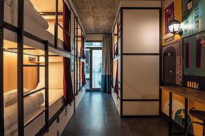 The Central House Madrid Lavapiés - Hostel