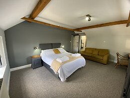 The Roade House Rooms