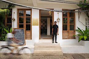 Upendo House Hotel