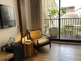 Laile Hostel