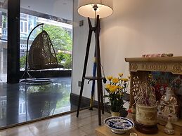 HOTEL YAH HANOI