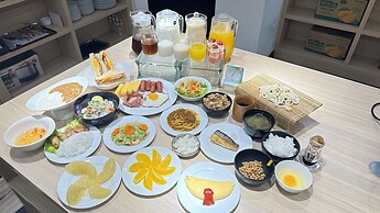 HOTEL YAH HANOI