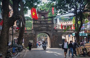HOTEL YAH HANOI
