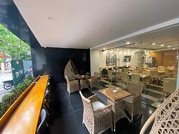 HOTEL YAH HANOI
