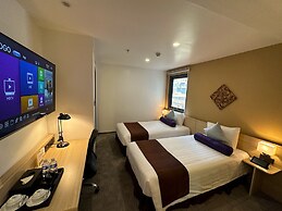 HOTEL YAH HANOI