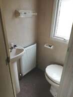 Midden Manor Country Stay on a Working Dairy Farm