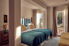 Cristine Bedfor Mahón Boutique Hotel