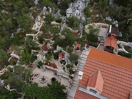 Apartments Leviana