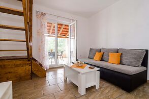 Apartments Leviana