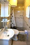 Studio Inn