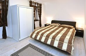 Studio Inn