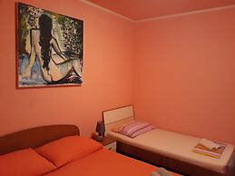 Apartments Limuni