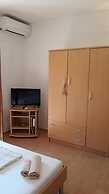 Apartments Limuni