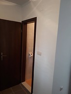 Apartments Limuni