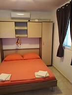 Apartments Limuni