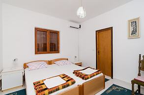 Guest House Sobra