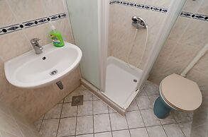 Guest House Sobra