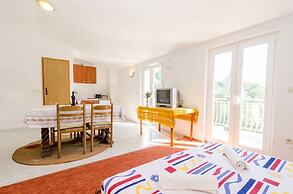 Guest House Sobra