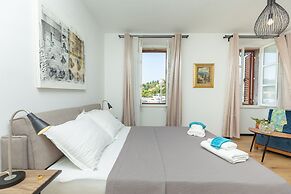 Boutique Villa Root