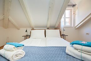 Boutique Villa Root