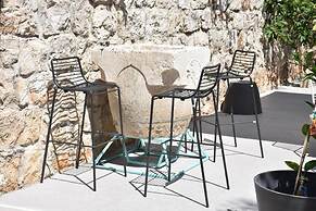 Boutique Villa Root
