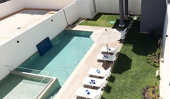 Heaven Hotel