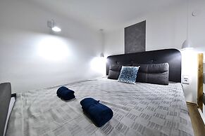 Cosy flat in Király str, King