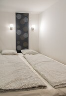 Cosy studio flat, Síp street