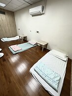 Fang Ju Backpackers