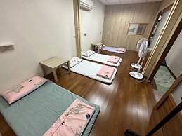 Fang Ju Backpackers