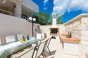 Peris Villa