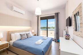 Peris Villa