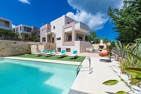 Peris Villa