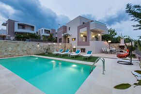 Peris Villa
