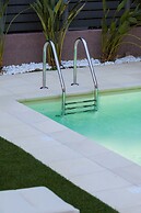 Peris Villa
