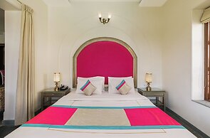 Brahma Niwas - Luxury Lake View Hotel with Infinity Pool, Udaipur