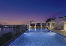Brahma Niwas - Luxury Lake View Hotel with Infinity Pool, Udaipur