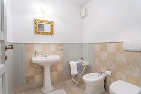 Gorizia Sweet Minihouse with Parking