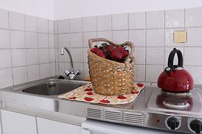 Flora's Red Studios