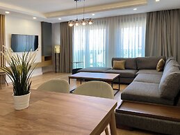 Veranda Suites