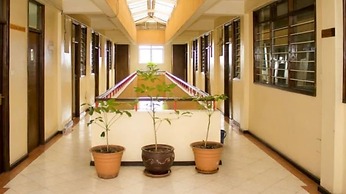 Avenue Suites Hotel