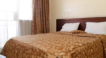 Avenue Suites Hotel
