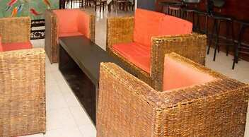Avenue Suites Hotel