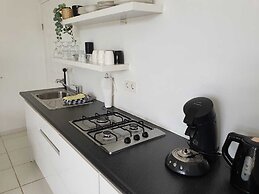 B&B Curacao nv