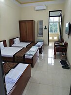 Hotel 99