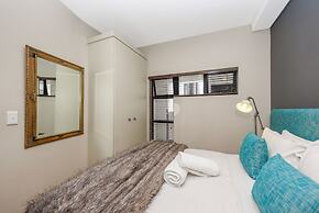 Easy Stay - The Vantage
