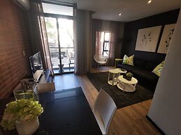 Easy Stay - The Vantage