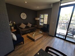 Easy Stay - The Vantage